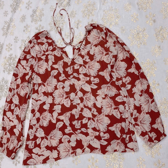 New Billabong Winding Roads Red Floral Print Top Blouse with Elastic Wrists !! - Picture 3 of 9